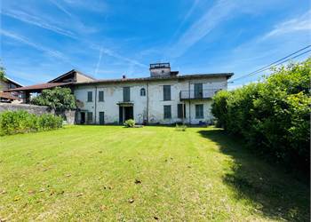 Villa d'epoca in vendita a Borgo Ticino (NO) 