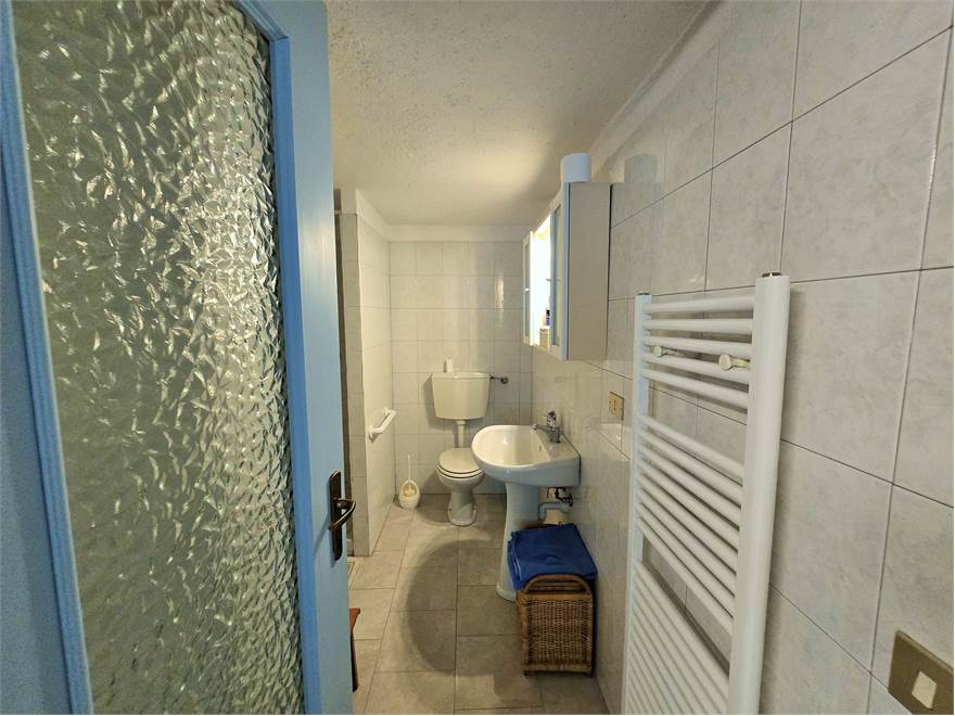 Photo 37