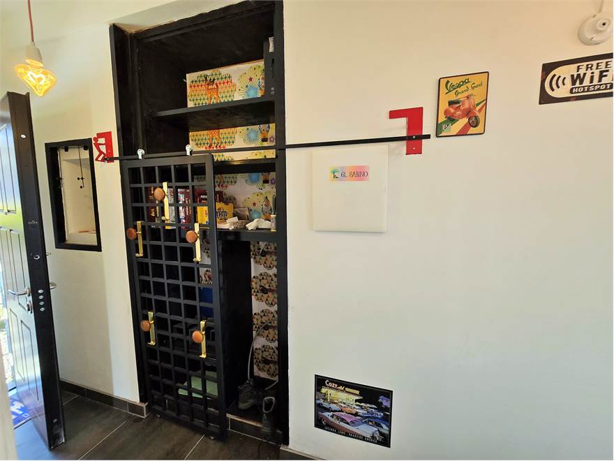 Photo 19